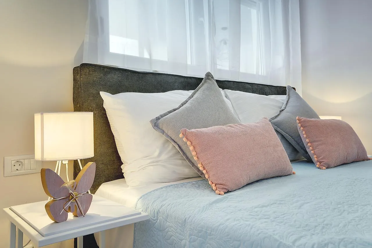 D&A Amphitheatre Apartments With Free Parking Pula 0*,  Croatia