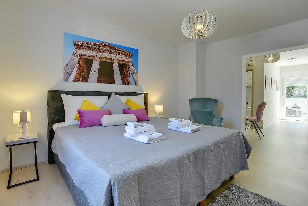 D&A Amphitheatre Apartments With Free Parking Pula
