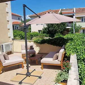 Goodmood Apartment Split